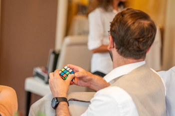 Zauberer für Hochzeit mit Illusion in Nö bei Firmenfeier - Event